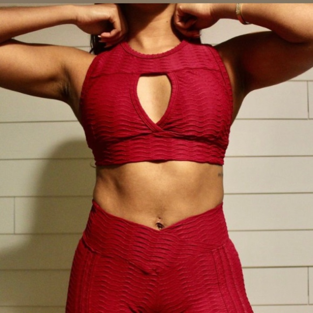 Top - Red - Picture 3 of 3